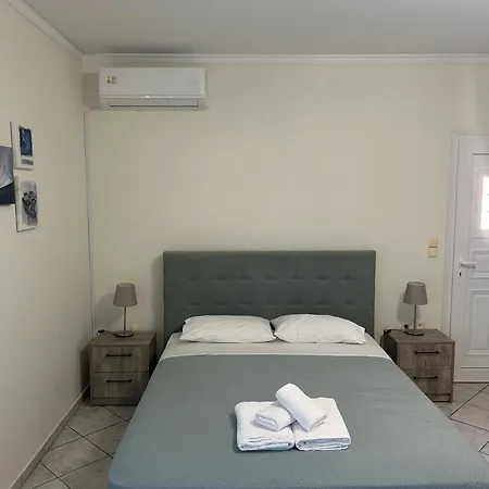 The Gem Apartment Límni