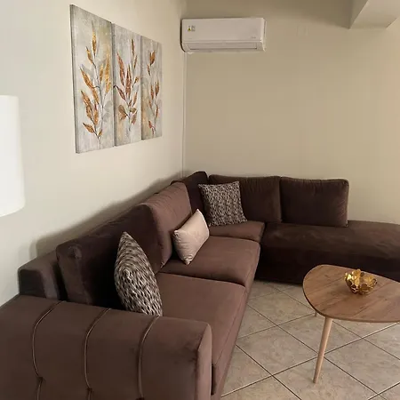 Apartment The Gem Límni