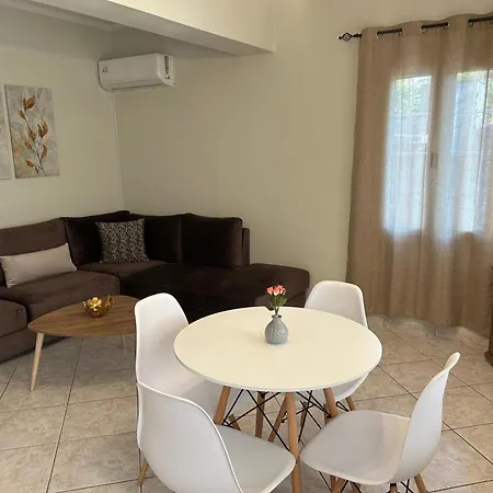 The Gem شقة Límni