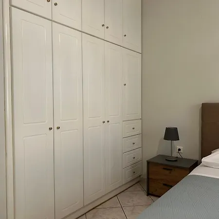 Apartment The Gem Límni
